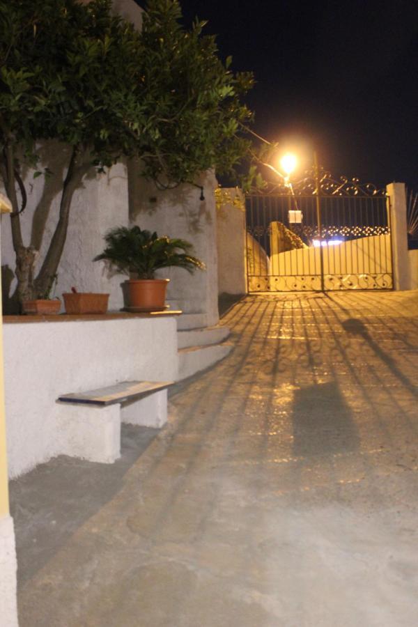 Vietri Il Covo Delle Civette B&B 외부 사진